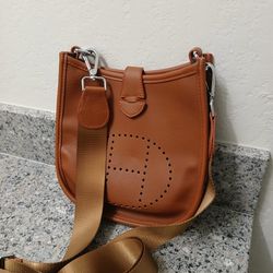 Crossbody 