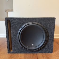 JL Subwoofer W Amp