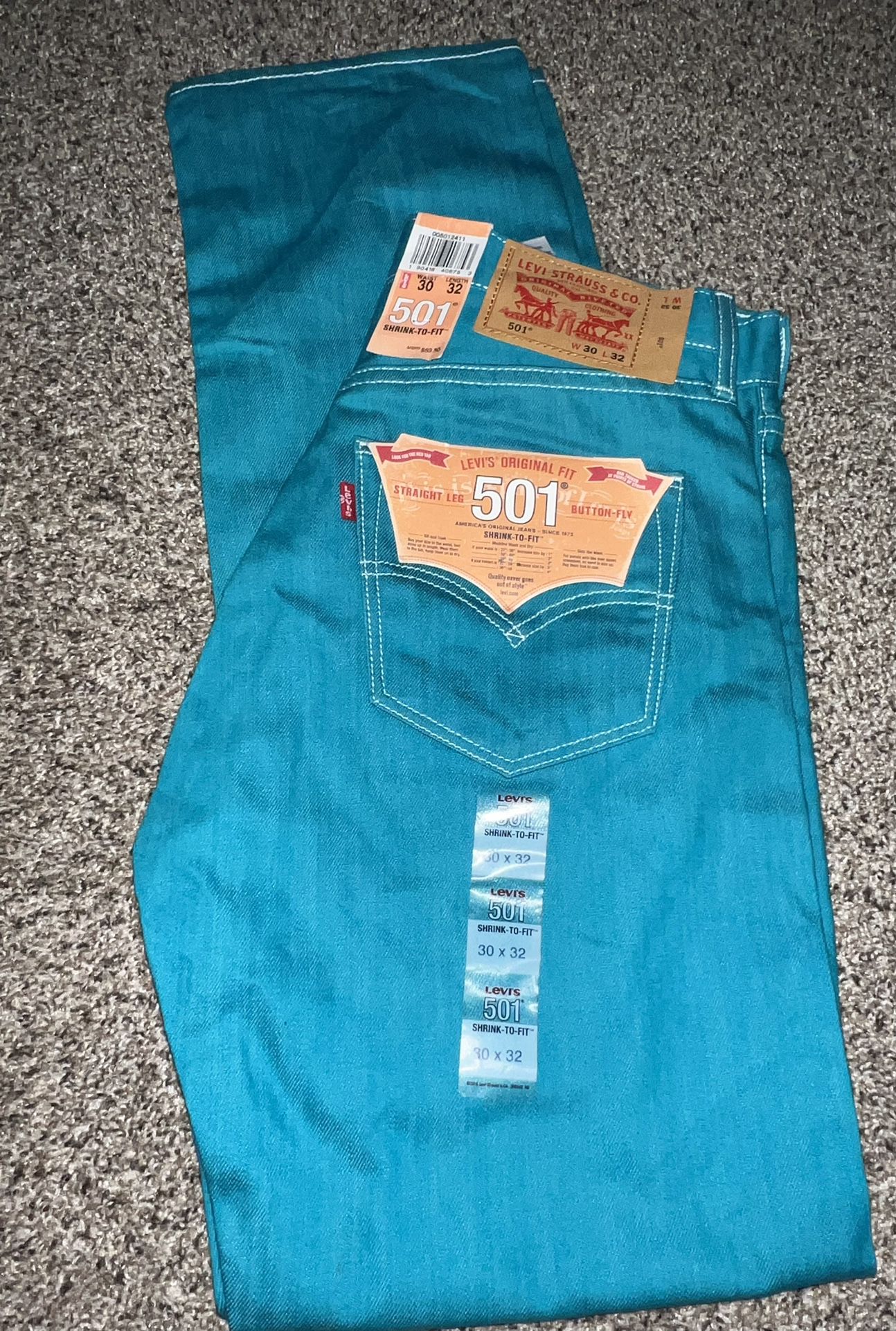 NWT Teal 501 LEVIS 30x32 