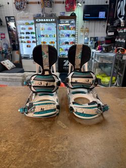 Rome targa large men’s snowboard bindings certified with warranty located at Sin city snowboards