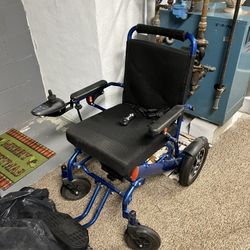 ELECTRIC WHEELCHAIR 
