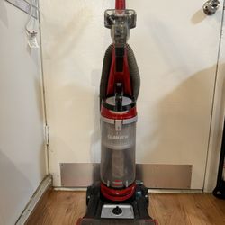 Bissell Cleanview Vacuum Cleaner 