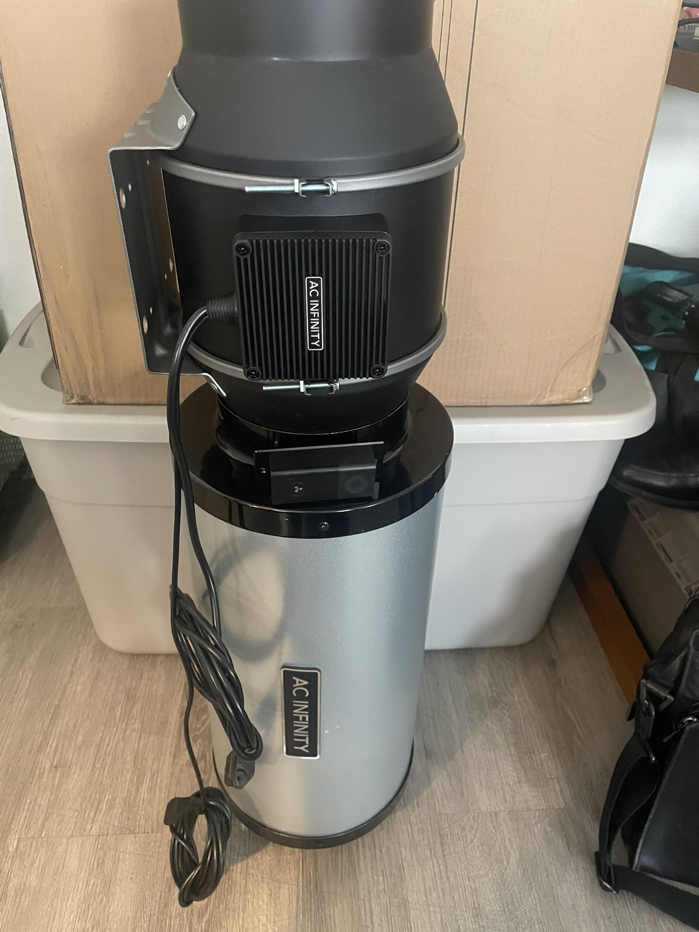 Air Duct Fan With Silencer 6” AC INFINITY 