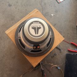 Jl Audio W3 10”