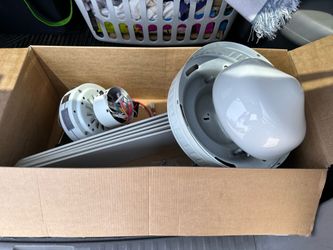 Ceiling fan  - FREE