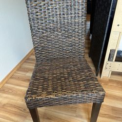 🌿***Woven Rattan Dining Side Chair with Wooden Legs***🌿