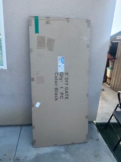 Pool gate