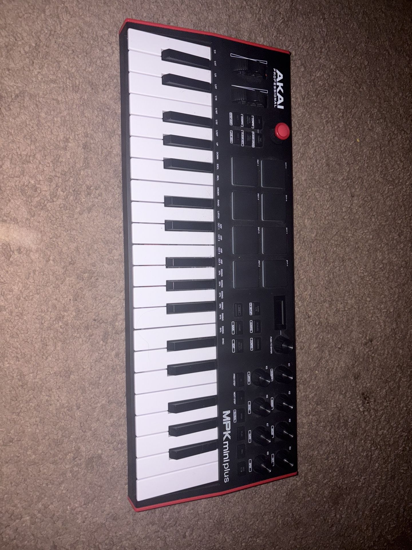 Akai Pro MPK Mini Plus