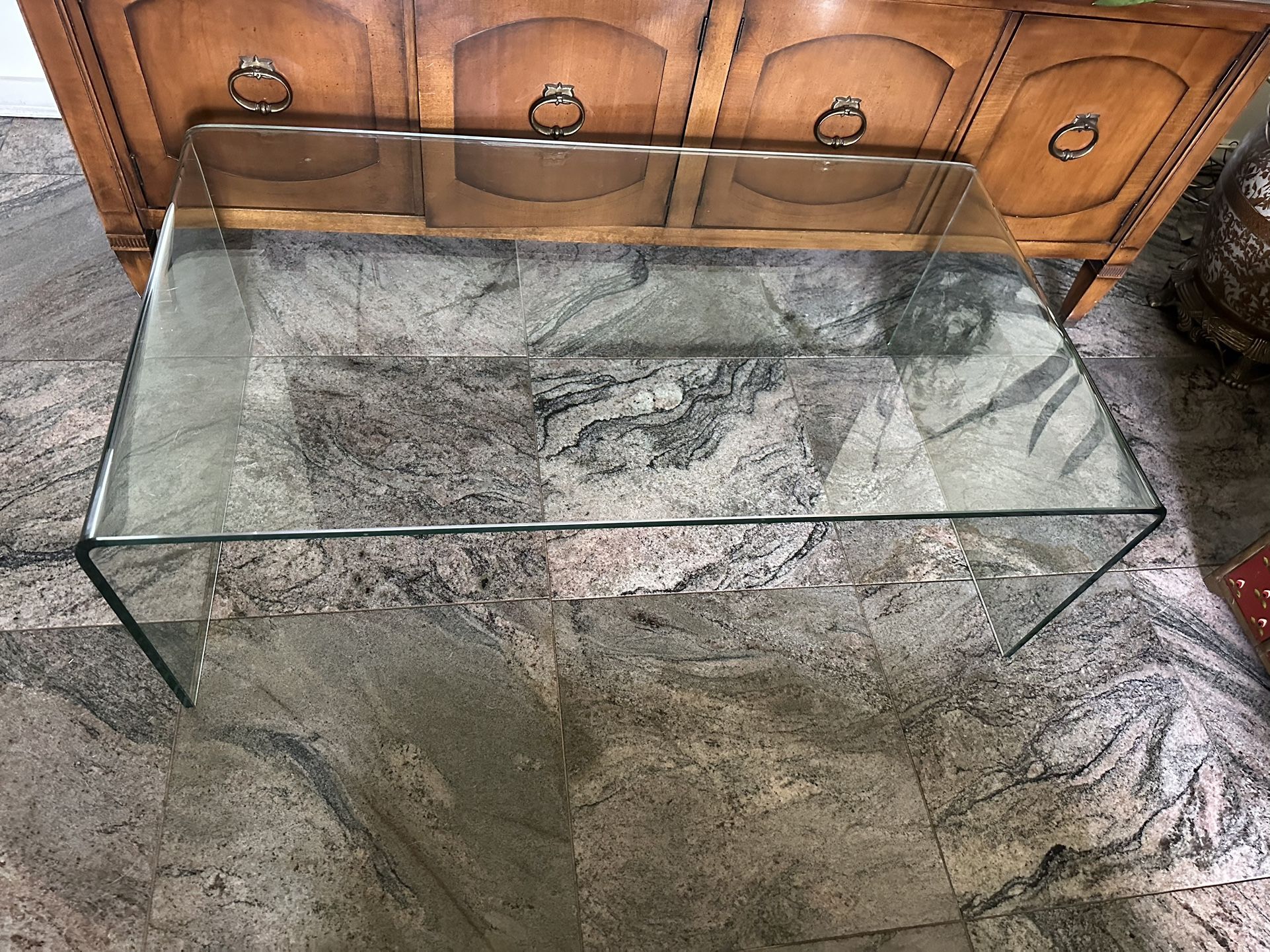 Glass Table In Excellent Condition 40” Wide 22” Side 14” High