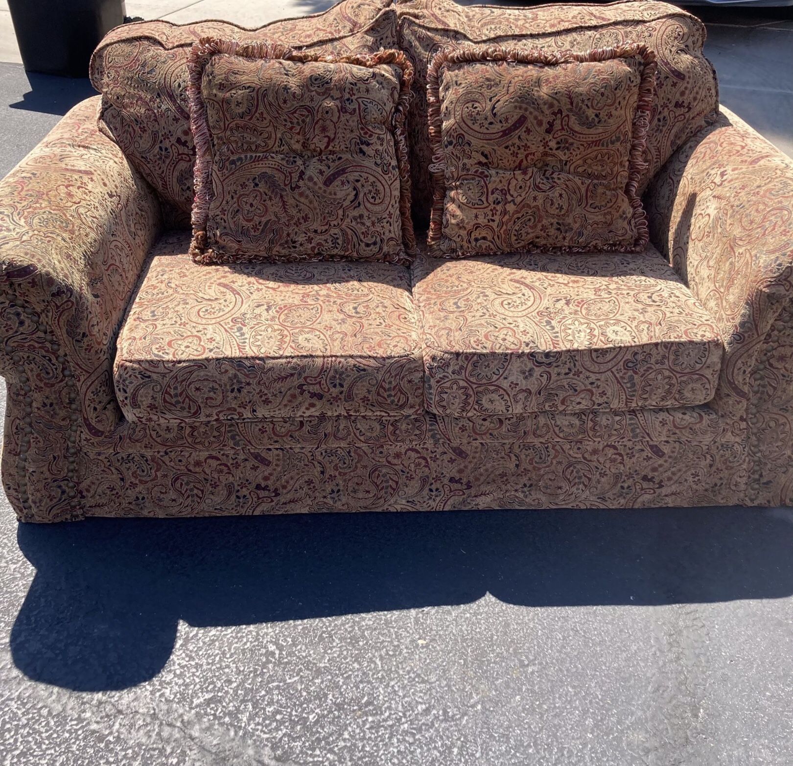 Brown 2 Seater Sofa Couch With Pillows (🚚Delivery Available)