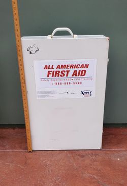 First aid heavy duty storage cabinet