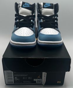 Air Jordan 1 Retro OG High “UNC” Sz. 5C $65