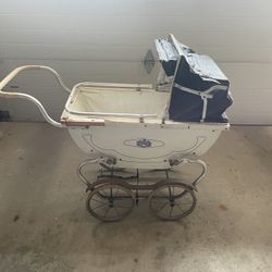 Antique Coronet Doll Carriage (1950’s)