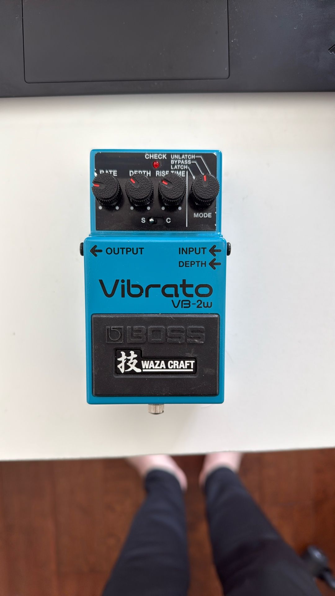 Boss VB-2W (Waza Craft Vibrato Pedal)