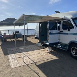 1997 Coachmen 19’ Dodge Ram 3500 Chassis