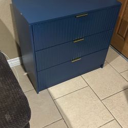 Dresser 3 Drawer Blue 