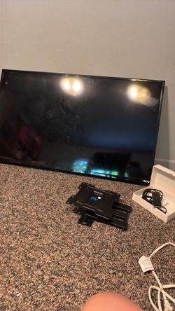 Vizio TV with Wall Mount