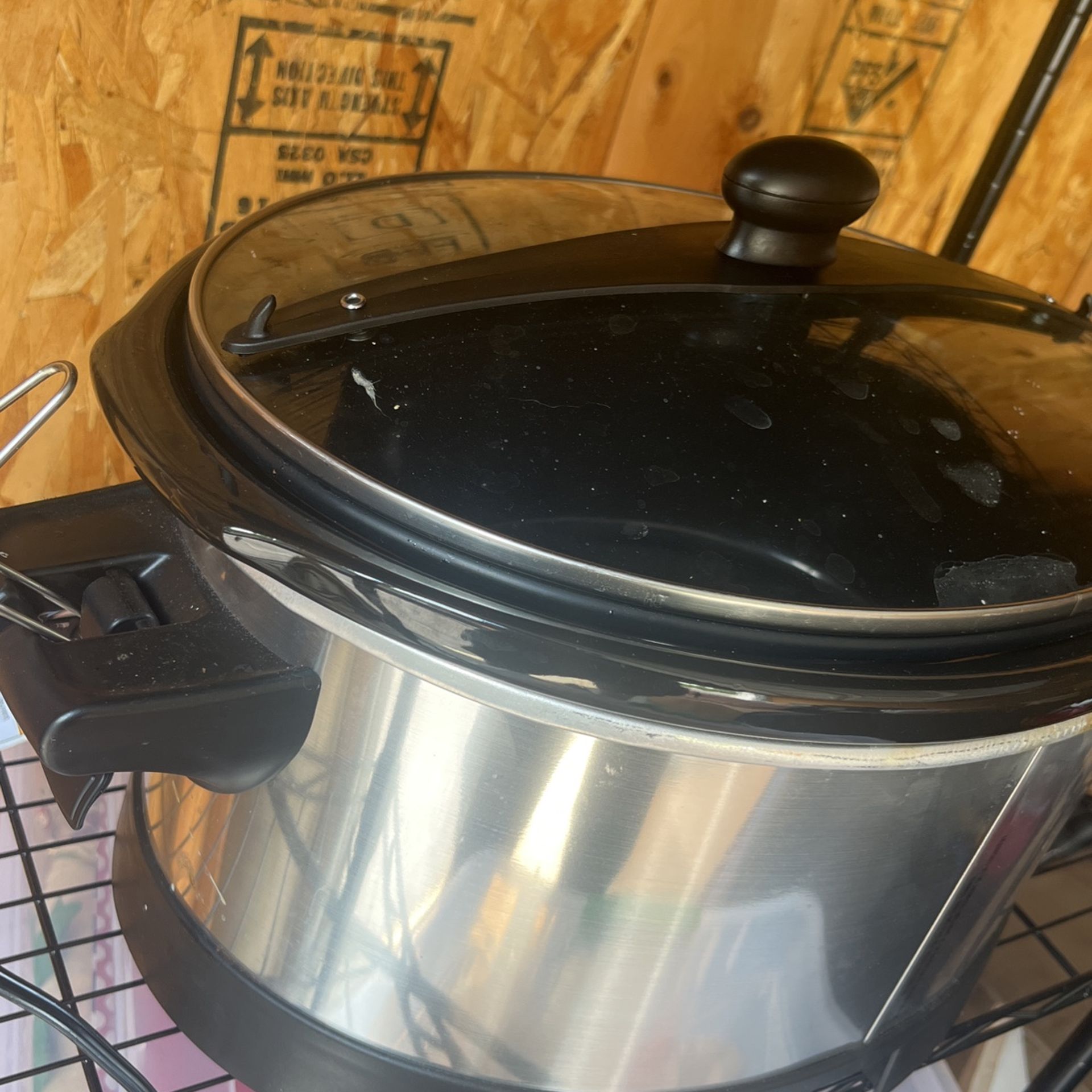 hamilton beach crock pot for Sale in Strongsville, OH OfferUp