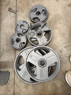 Weider Olympic Weight Plates Set with Collars