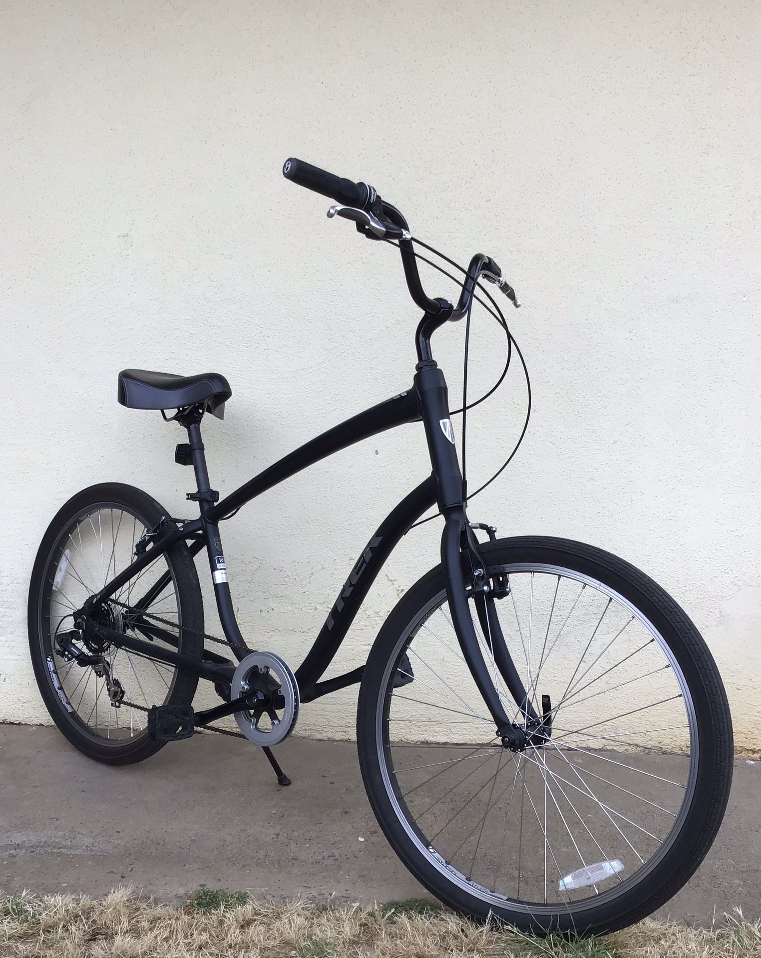 Like New Men’s Trek 7sp. City Cruiser Bicycle !