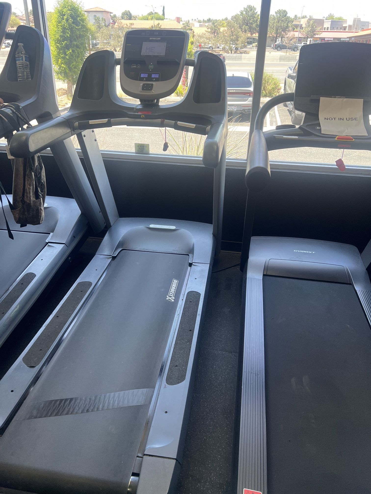 Precor Commercial Treadmill – Newly Refurbished