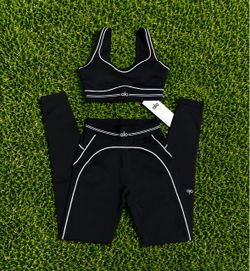 Alo Yoga Set Medium