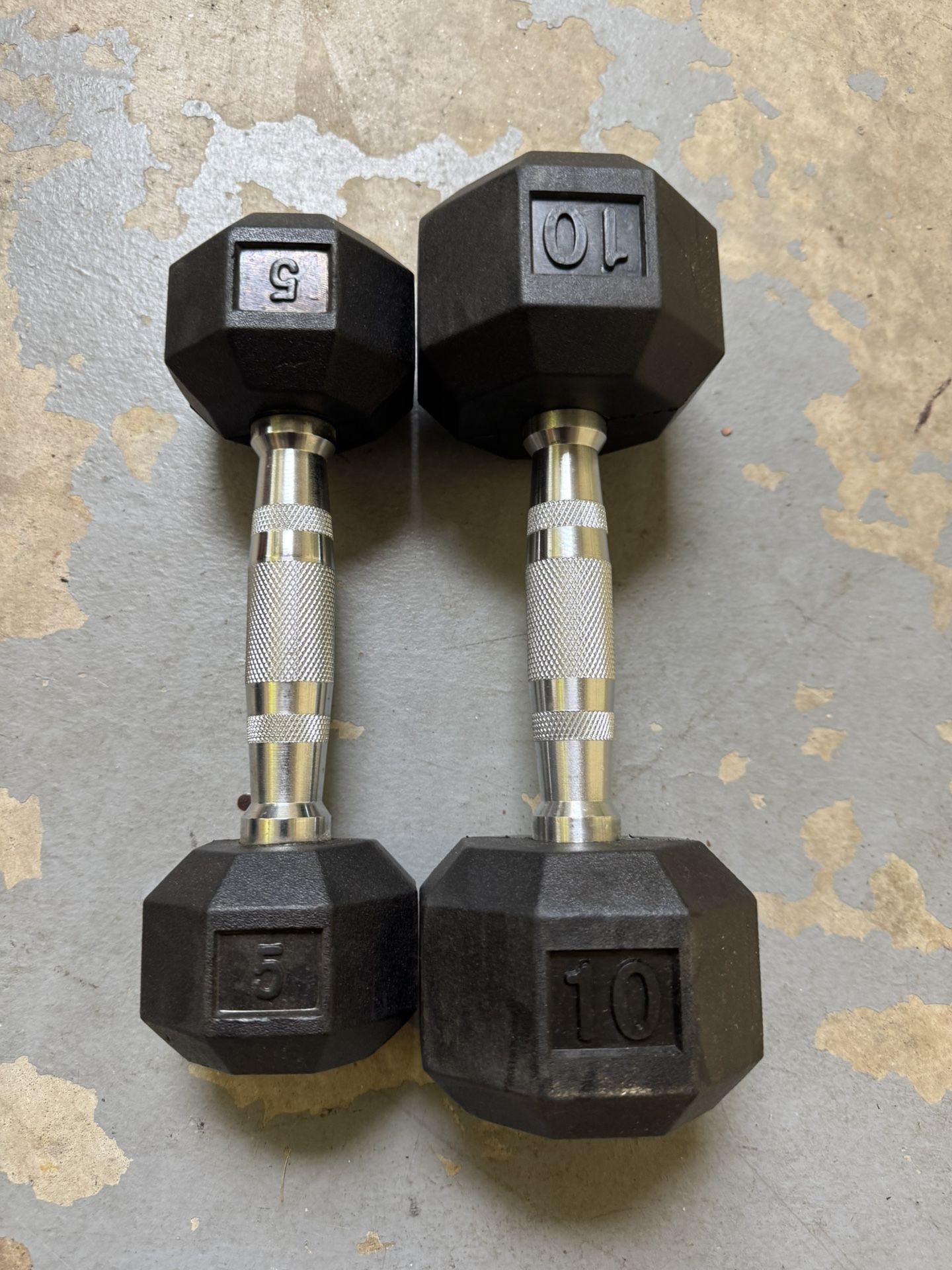 Dumbbells (Free Weights)