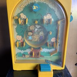 Vintage Snoopy Peanuts Gang Knotts Berry Farm Pinball