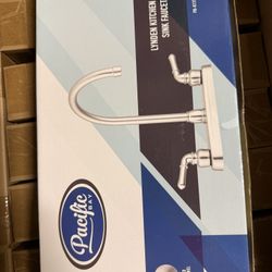 Kitchen Sink Faucet (new)
