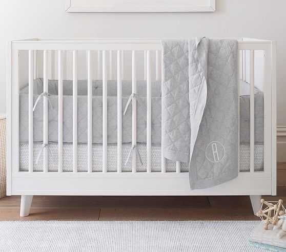 Pottery Barn Kids Reese crib white