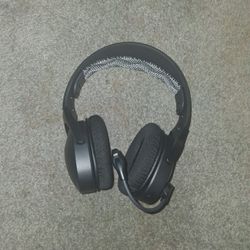 HYPERX CLOUD HEADPHONES