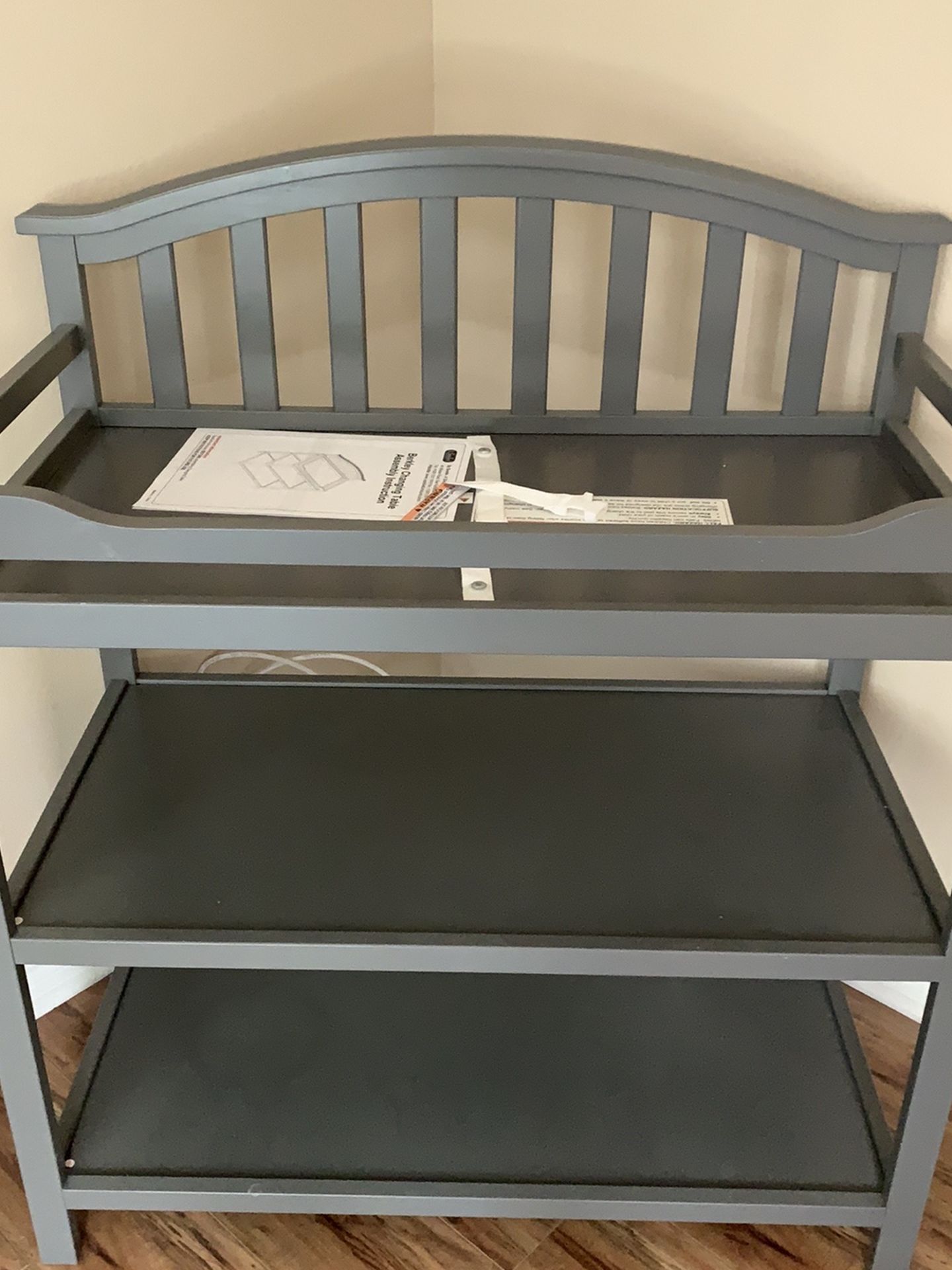 Sorelle Berkeley Changing Table