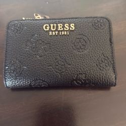 Guess Small Wallet 