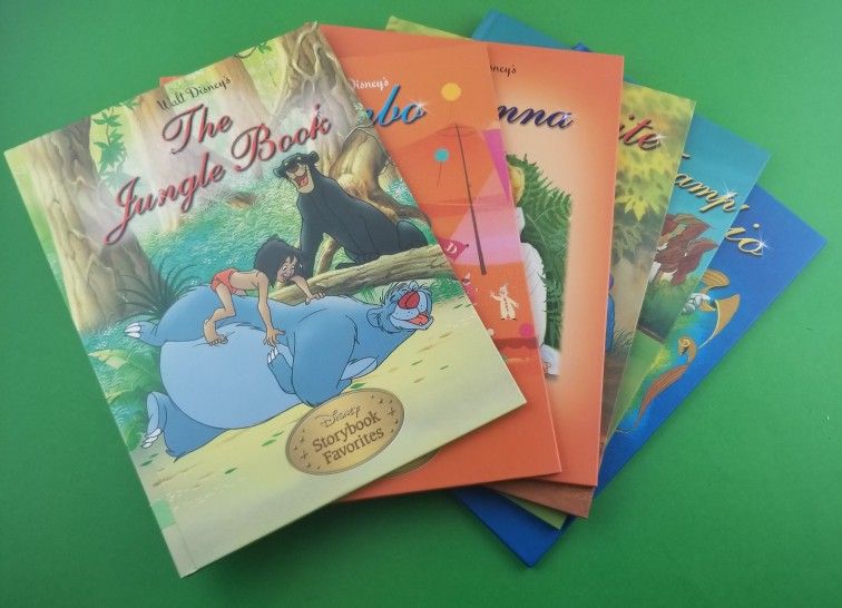 Lot of 14 Walt Disney Storybook Favorites - Dumbo, Pinocchio, Aristocats, Snow..