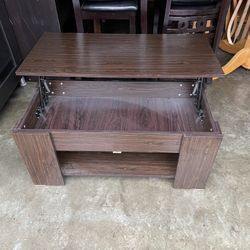 Lift-Top Coffee Table w/ Storage – Clean