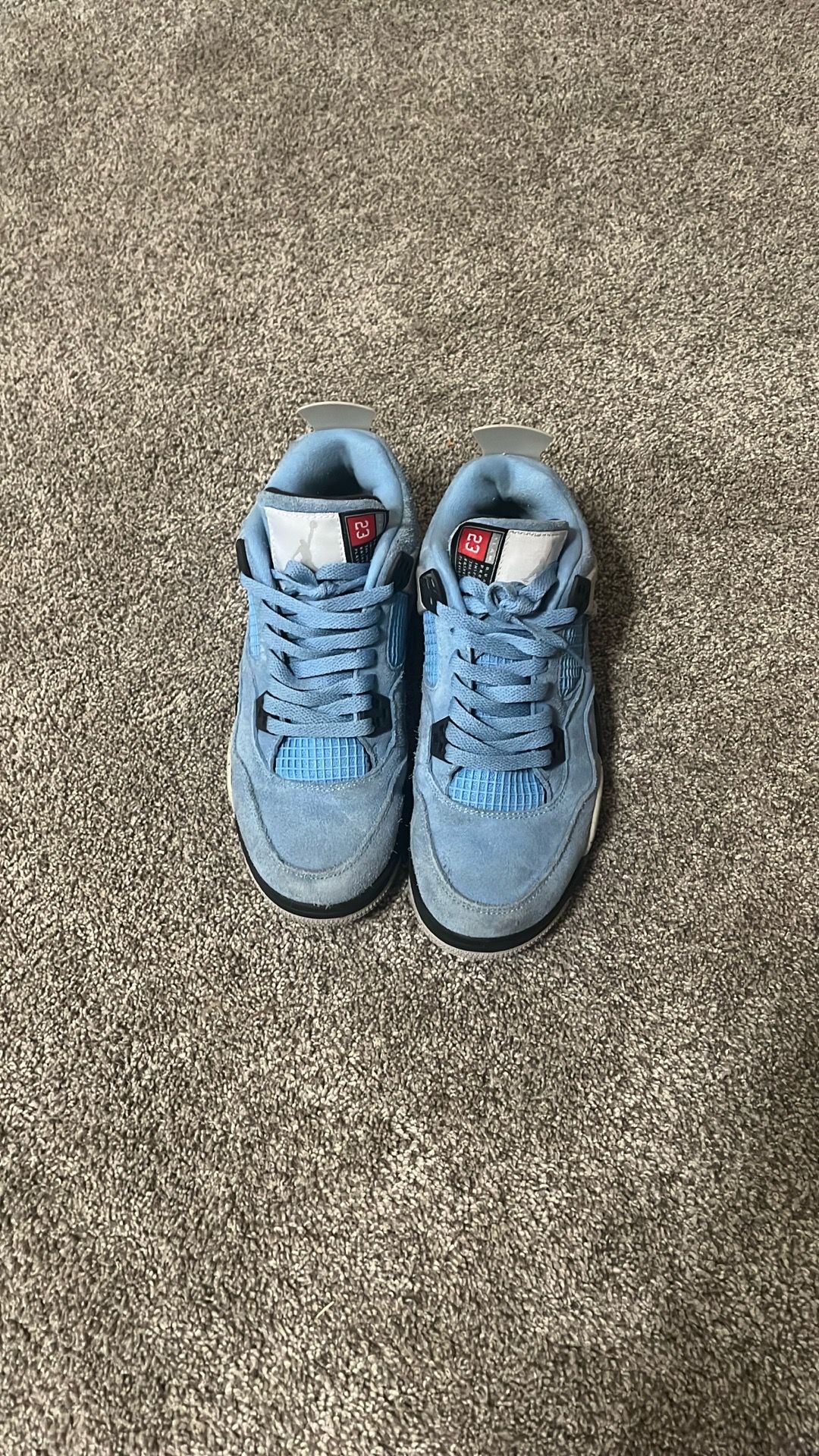 Jordan 4 retro university blues