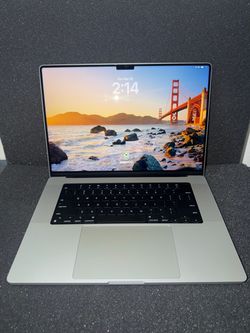 Apple MacBook Pro 16" M1 Pro 2021 16GB/500GB — Excellent