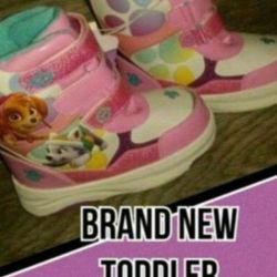 Snow Boots Size 11/12