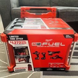 Milwaukee Rolling packout