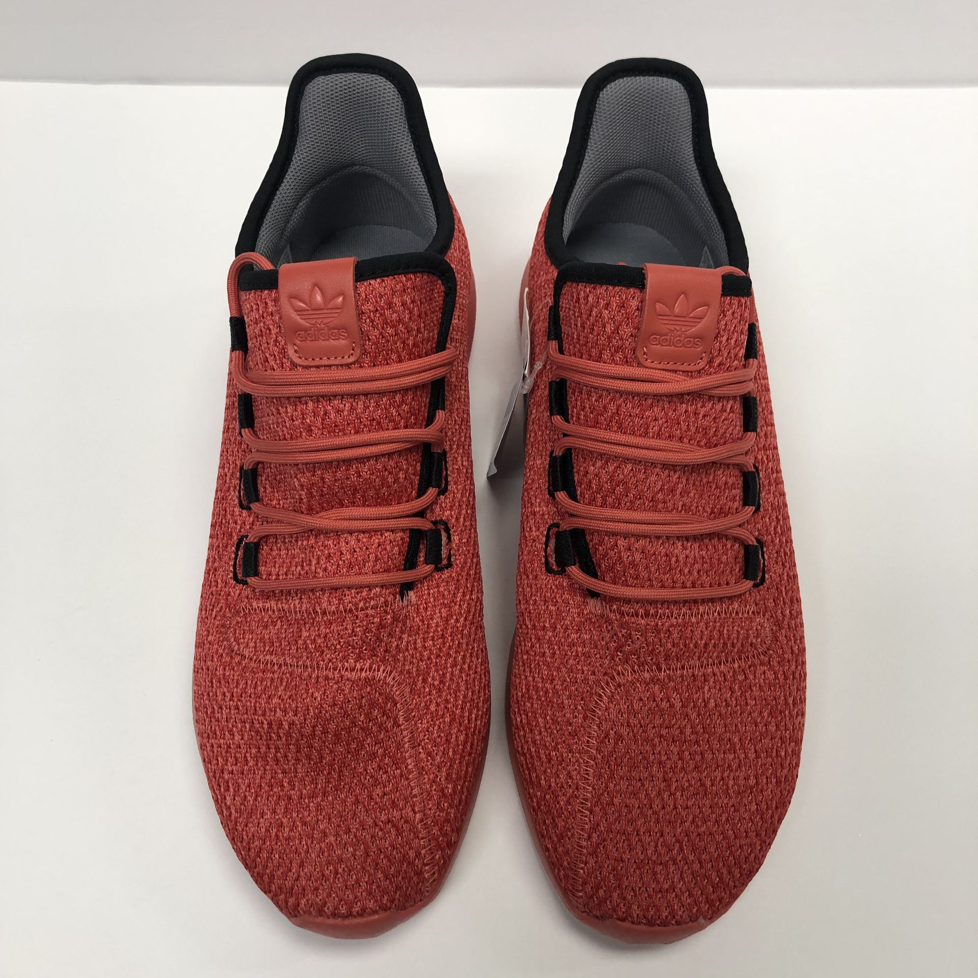strække Derfor bille NEW Adidas Tubular Shadow M Red Men's Athletic Sneaker Shoes 11 for Sale in  Anaheim, CA - OfferUp