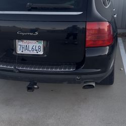 2004 Porsche Cayenne S Clean 1500.00 OBO We Have Title 