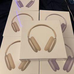 Starlight AirPods Max USB- C