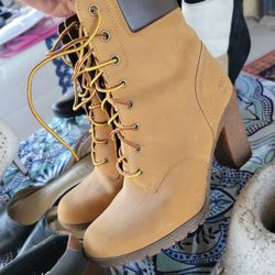 Timberland Mid Lace Boots 