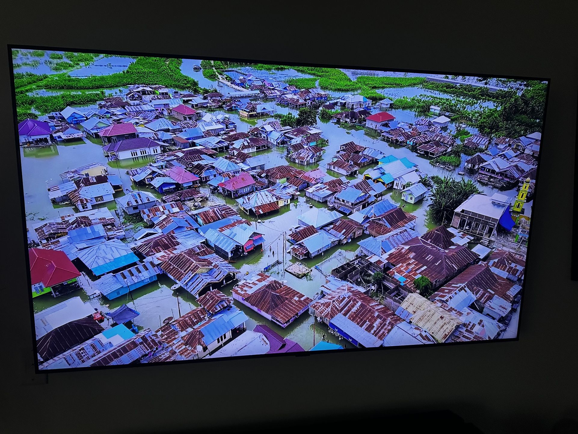 Samsung 65” Smart Tv 4k With Remote 2020 Model