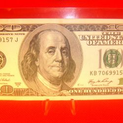 Hundred dollar bill old