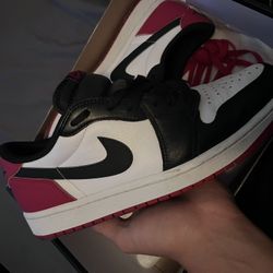 Jordan 1 Low Black Toe
