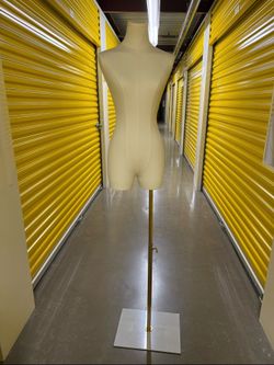 Brand New Female Mannequin Torso Dress Form Adjustable Stand Metal Base Beige Gold