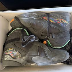 Jordan 8 Retro “tinker- Air Raid”