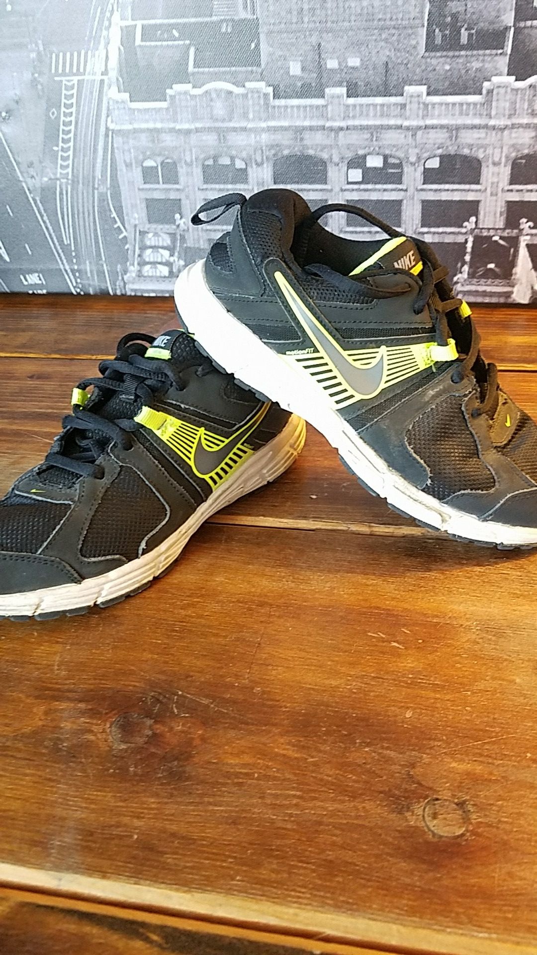 Nike boys size 3y