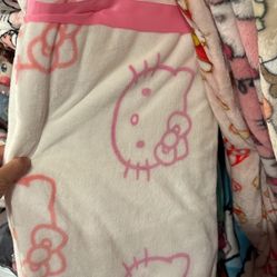 Hello Kitty Blanket